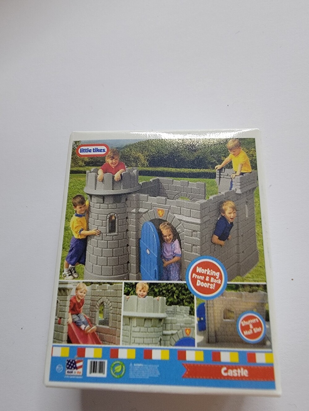 Little Tikes Minis by Miniverse Castle Collectible Mini Playset